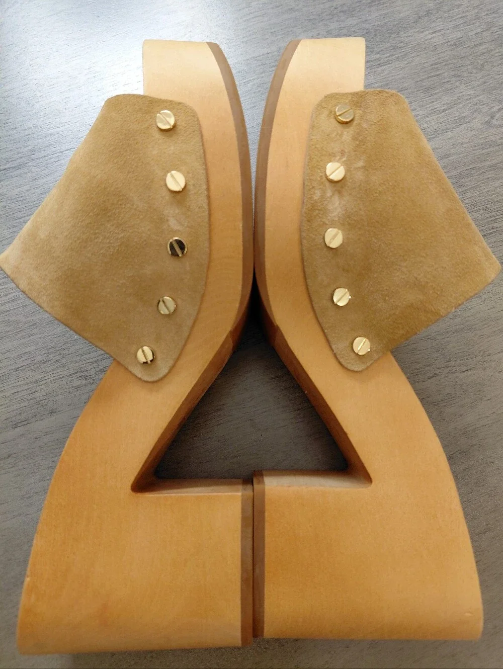 Veronica Beard Sz. 10 Desert Hannalee Suede Platform Sandals